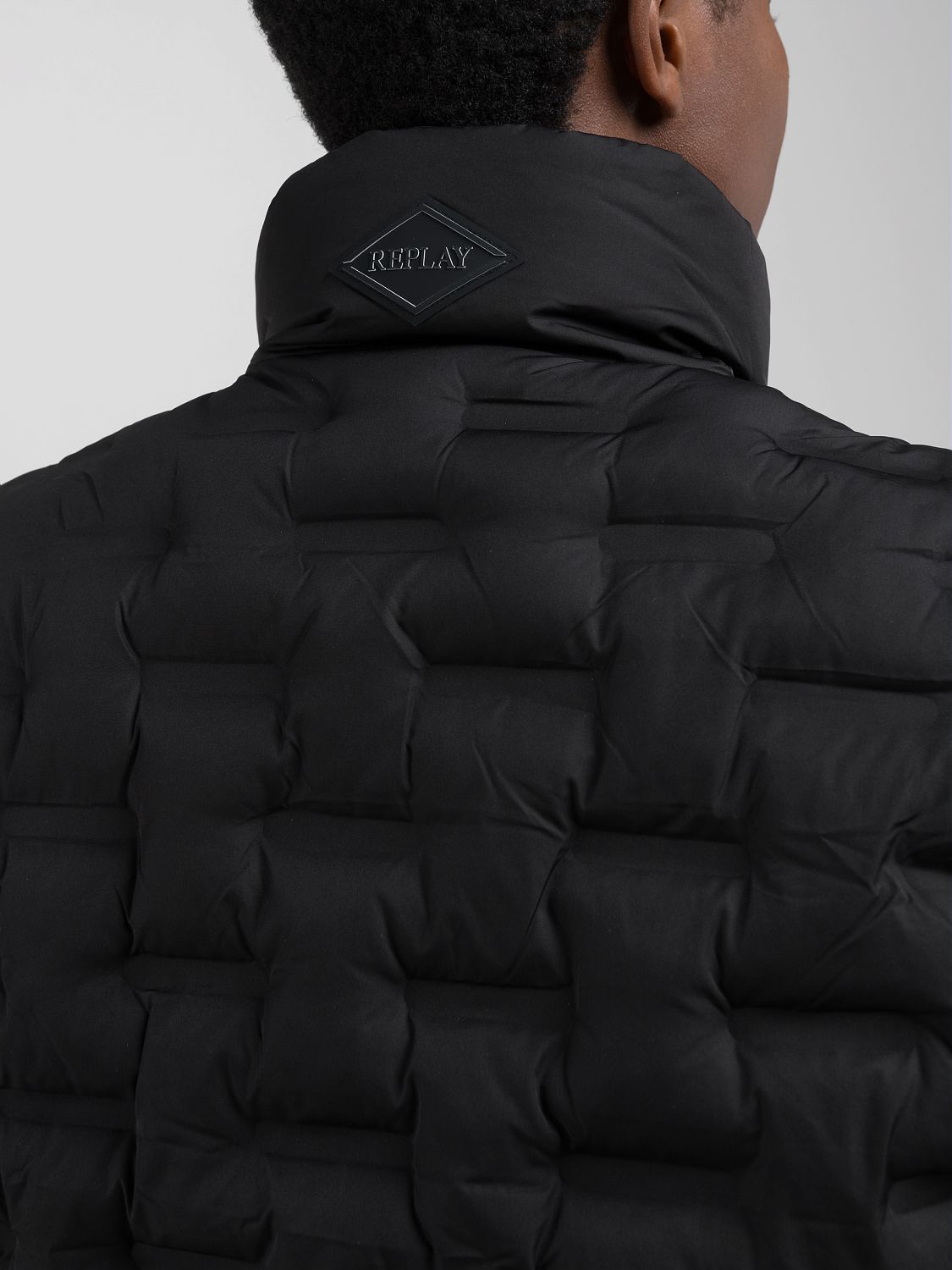 リサイクルポリECOダウンベスト 詳細画像 ブラック 7